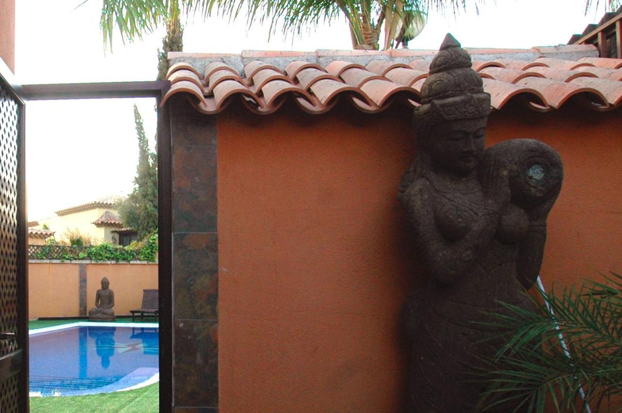 Villa Jardin De Buda Arona  Exterior photo